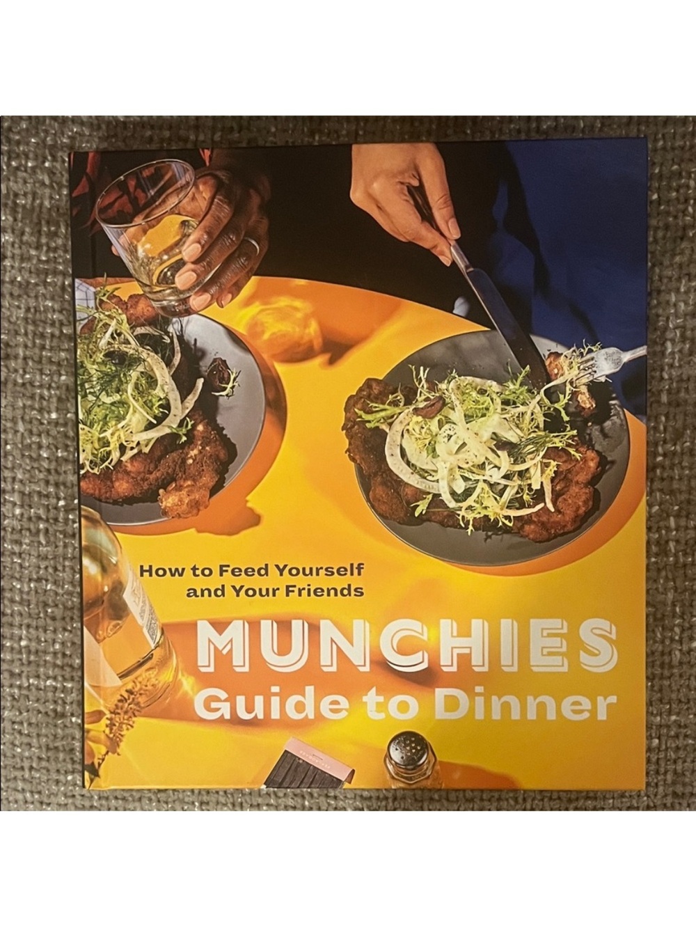 MUNCHIIES Guide to Dinner – Cookbook- Collection of accessible recipes